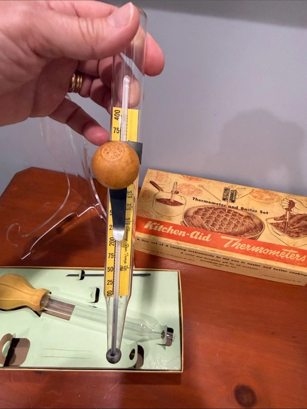 Kitchen-Aid Vintage Thermometer and Baster Set Grandmacore